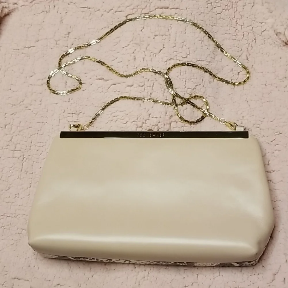💕TED BAKER Reni Exotic Embossed Snakeskin Clutch